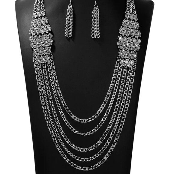 Smoky Rhinestone & Chain Necklace Set - Picture 2 of 4